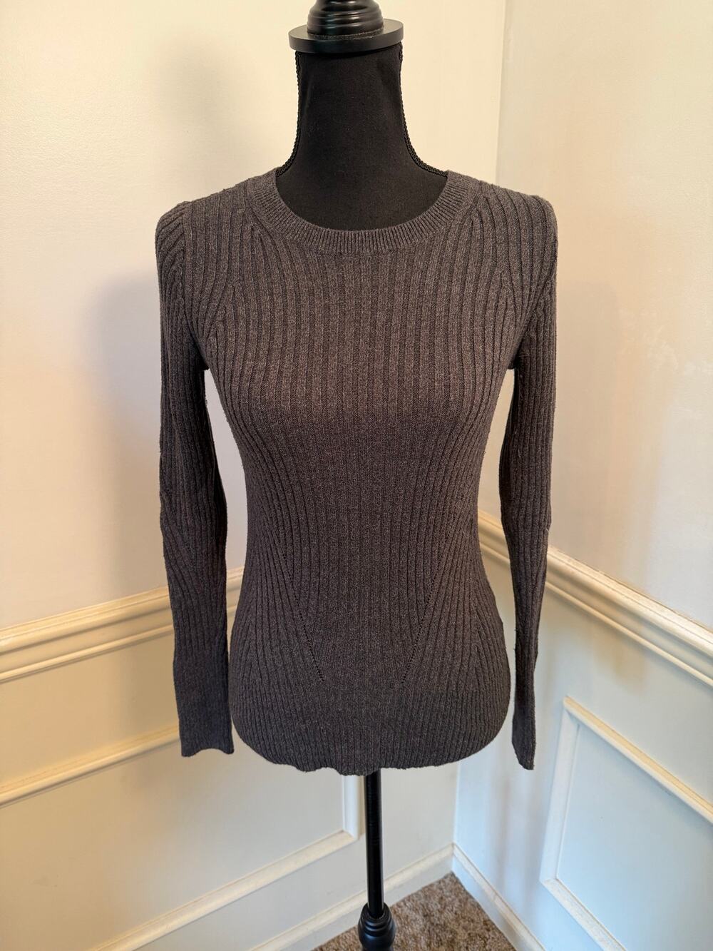 Abercrombie & Fitch Charcoal Gray Ribbed Knit Long Sleeve Sweater Capsule Basic
